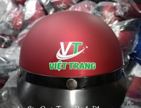 In nón bảo hiểm số lượng ít tại cơ sở gia công uy tín
