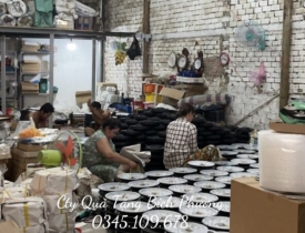 Quy trình sản xuất đồng hồ treo tường làm quà tặng