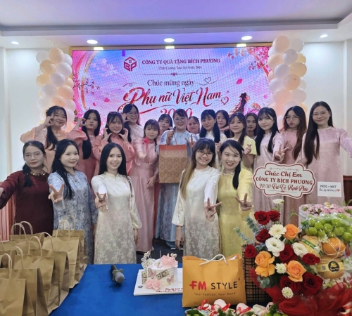RECAP TIỆC 20/10 TẠI QUÀ TẶNG BÍCH PHƯƠNG