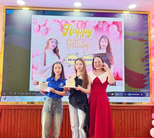 CHÚC MỪNG SINH NHẬT HAI “CHIẾN BINH ĐẮC LỰC” CỦA QUÀ TẶNG BÍCH PHƯƠNG THÁNG 8 