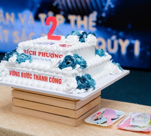 KỶ NIỆM 2 NĂM THÀNH LẬP CÔNG TY QUÀ TẶNG BÍCH PHƯƠNG – HÀNH TRÌNH 9/5/2023 – 9/5/2025