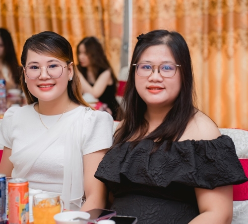 LỄ TỔNG KẾT HOẠT ĐỘNG KINH DOANH QUÝ 2/2025 – QUÀ TẶNG BÍCH PHƯƠNG