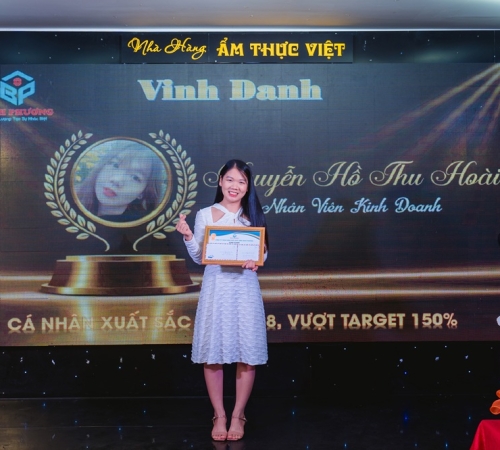 LỄ TỔNG KẾT HOẠT ĐỘNG KINH DOANH QUÝ 2/2025 – QUÀ TẶNG BÍCH PHƯƠNG