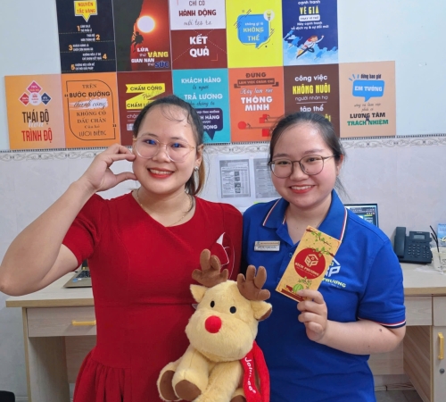 VINH DANH THANH NGÂN – CHIẾN BINH BỨT PHÁ ĐẦU THÁNG 12 TẠI QUÀ TẶNG BÍCH PHƯƠNG!