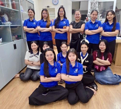 CÔNG TY BÍCH PHƯƠNG TỰ HÀO VINH DANH "CHIẾN BINH SALES" THANH THAO – VƯỢT 200% TARGET THÁNG 11/2025