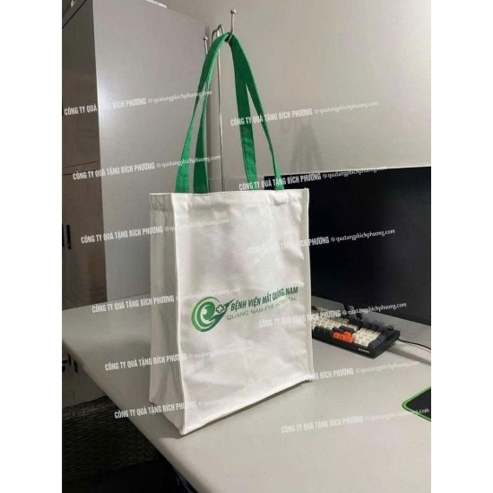 TÚI CANVAS IN LOGO THEO YÊU CẦU – GIẢI PHÁP QUÀ TẶNG THÂN THIỆN, THƯƠNG HIỆU RÕ RÀNG