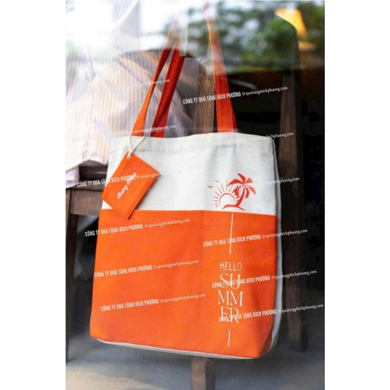 TÚI CANVAS IN LOGO THEO YÊU CẦU – GIẢI PHÁP QUÀ TẶNG THÂN THIỆN, THƯƠNG HIỆU RÕ RÀNG