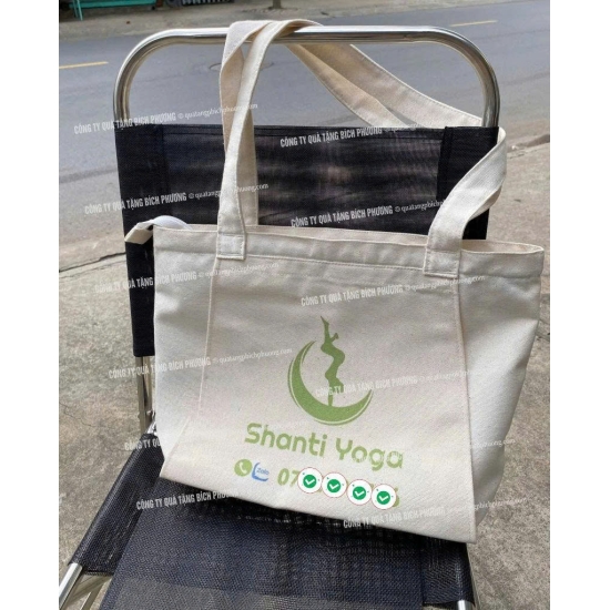TÚI CANVAS IN LOGO THEO YÊU CẦU – GIẢI PHÁP QUÀ TẶNG THÂN THIỆN, THƯƠNG HIỆU RÕ RÀNG